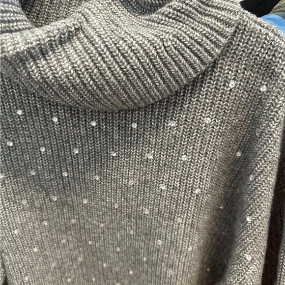 Steve Madden Gray Astro Crystal turtleneck size small - NWT Retail $119 - Picture 4 of 6
